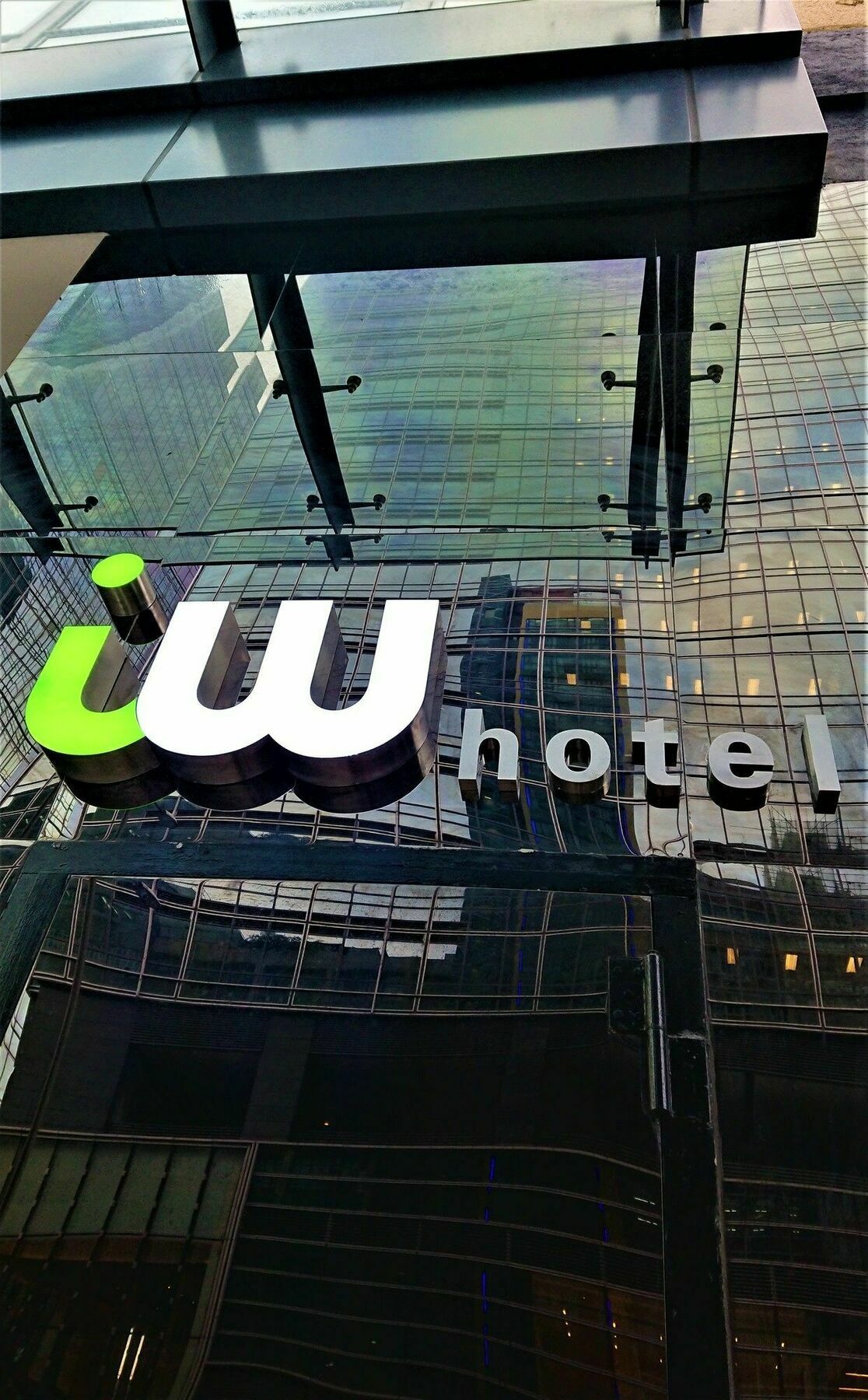 Iw Hotel Hong Kong Exterior photo